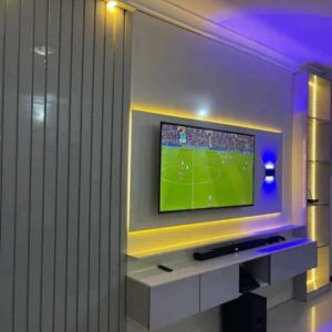 Wall-Wall Tv Wall Clouding Console + Lights N750k